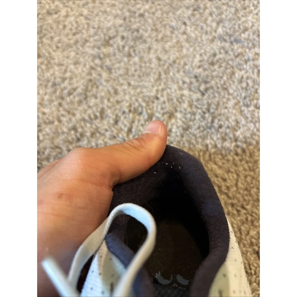 New Balance Womens 880V9 W880AB9 Light Blue Women's Size 8.5 B GREAT SHAPE :)